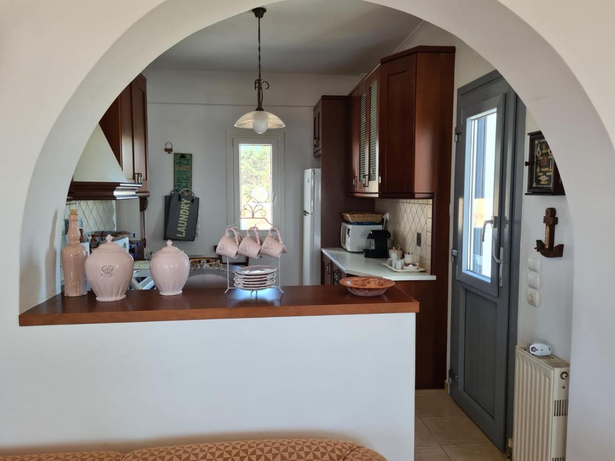 Milos Sun Villa Peran Triovasalos Exteriör bild